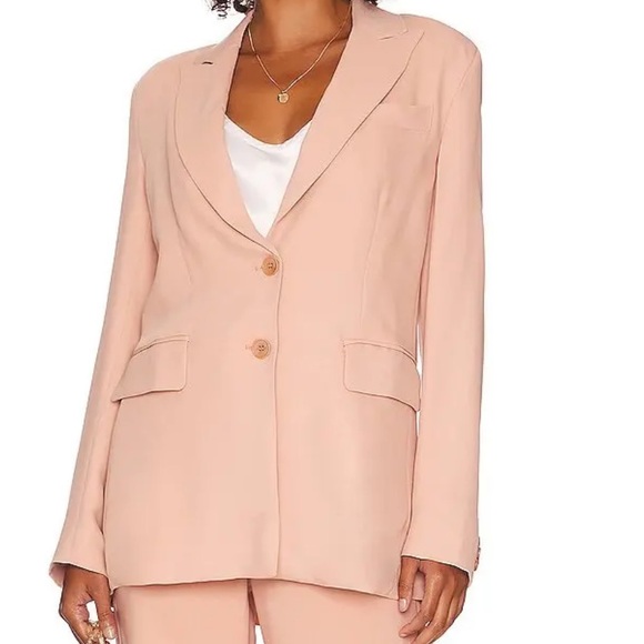 Lita By Ciara Jackets & Blazers - LITA by Ciara 2 Button Blazer in Lotus Blush Pink Nude Pink Size Medium NWT